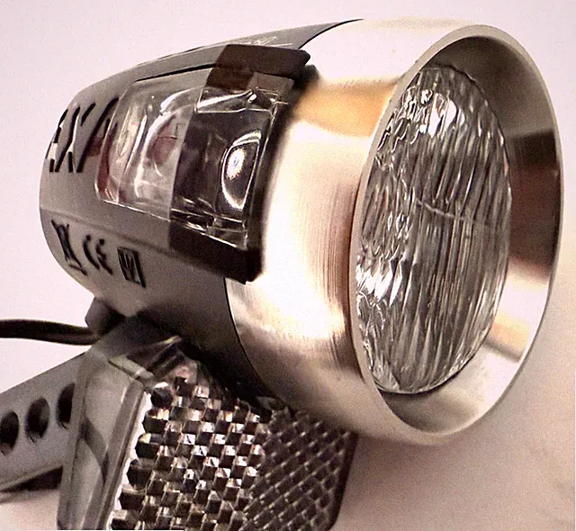 AXA Blueline 50 E-Bike Front Light 6VDC Headlight Izip Dash Electric Bike